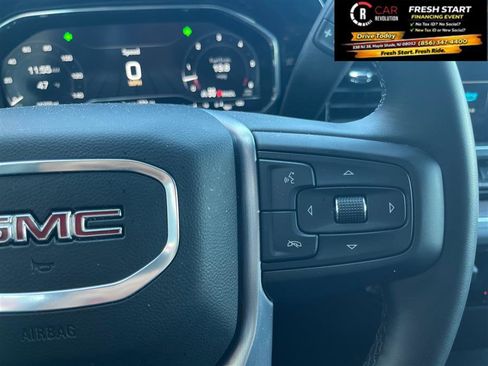 Used 2025 GMC Sierra 1500 SLT image 25