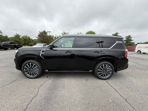 New 2025 Nissan Armada Platinum Reserve image 8