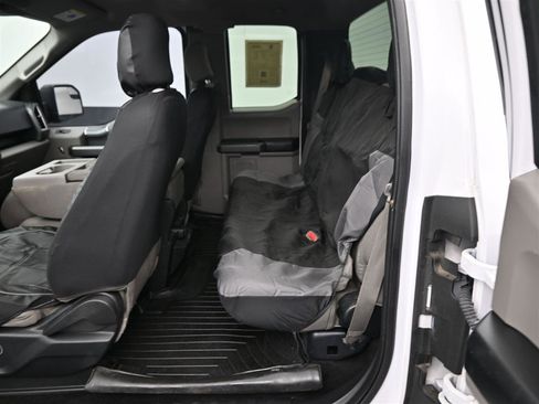 Used 2015 Ford F150 XLT w/ Equipment Group 301A Mid image 11