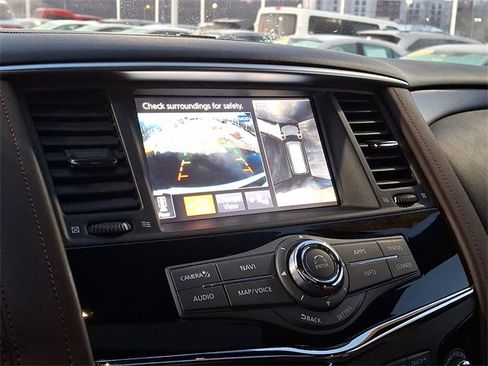 Used 2019 Nissan Armada Platinum w/ Captain's Chairs Package image 20