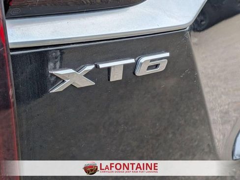 Used 2021 Cadillac XT6 Luxury image 10