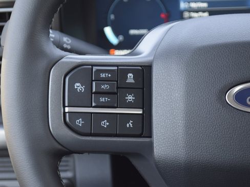 New 2026 Ford F250 Lariat w/ Lariat Premium Package image 9