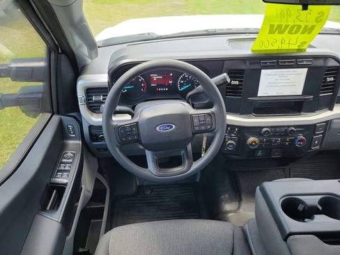 Used 2024 Ford F250 XL w/ 360-Degree Camera Package AWD/4WD image 9