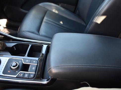 Used 2022 Kia Sorento SX w/ Panoramic Sunroof Package image 22