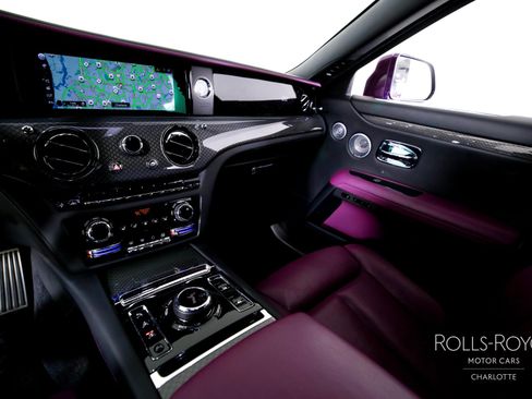 Certified 2022 Rolls-Royce Ghost Black Badge AWD/4WD image 16