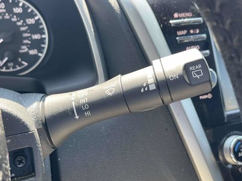 Used 2024 Nissan Murano SL FWD image 28