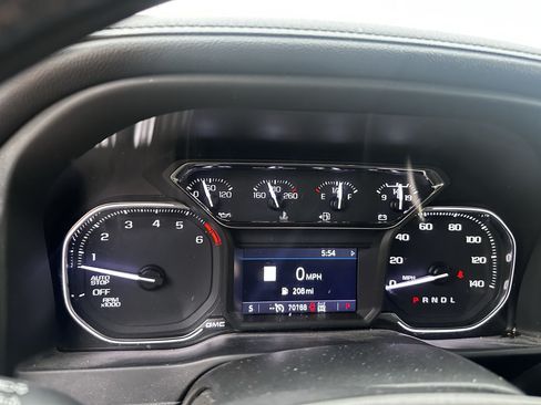 Used 2020 GMC Sierra 1500 AT4 w/ AT4 Premium Package AWD/4WD image 6