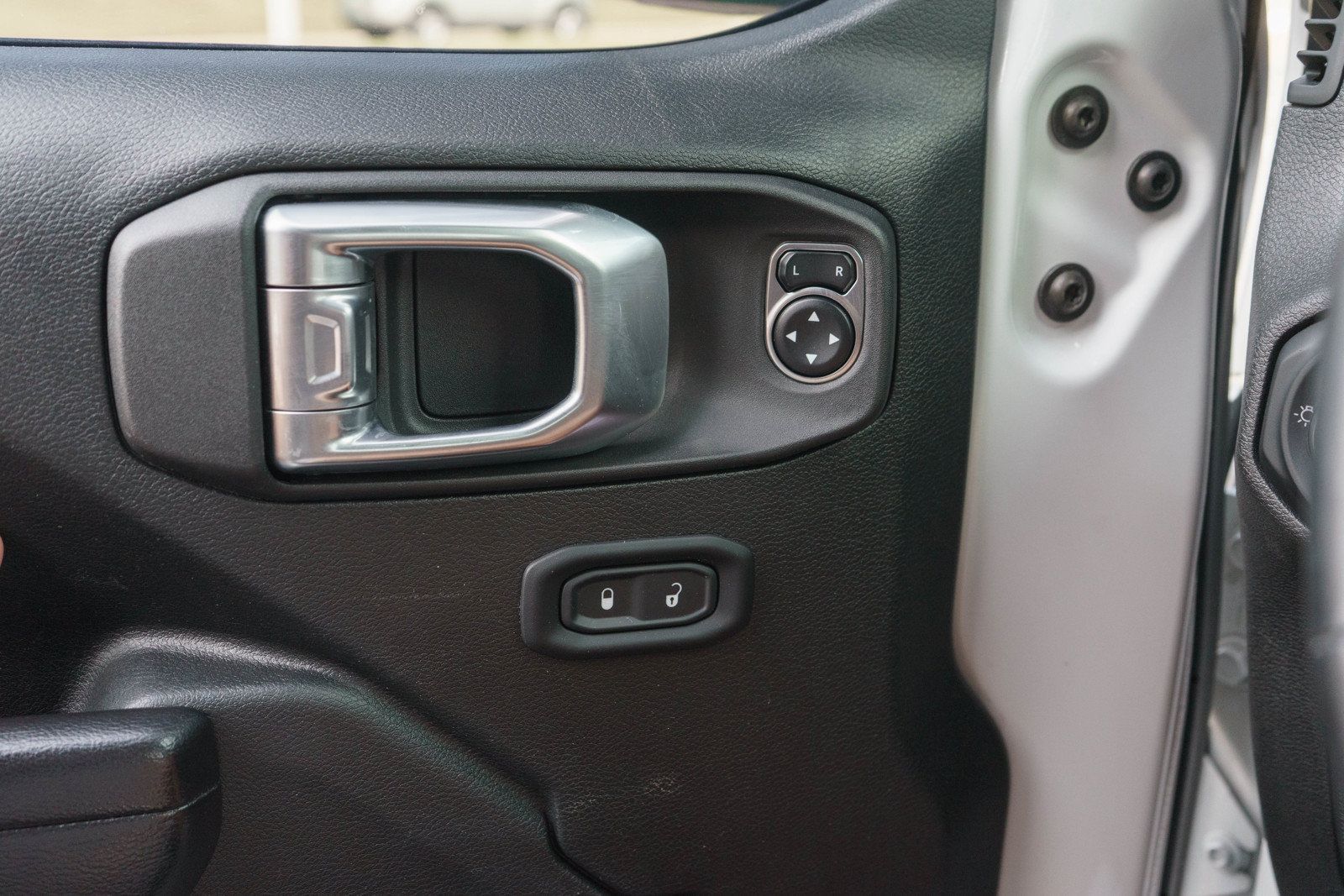 Used 2021 Jeep Wrangler Unlimited Sport AWD/4WD image 25