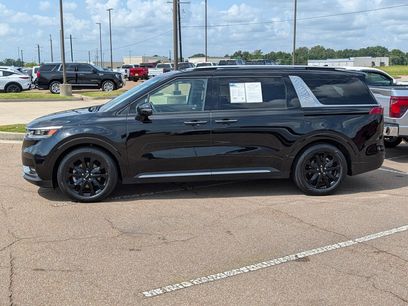 Used 2024 Kia Carnival SX Prestige