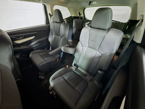 Used 2020 Subaru Ascent Premium w/ Convenience Package image 17