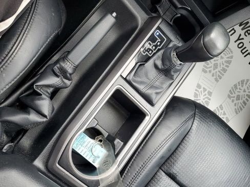 Used 2020 Toyota Tacoma TRD Sport image 19