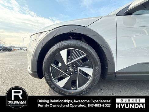 New 2026 Hyundai Ioniq 5 SEL image 12