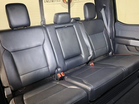 Used 2024 Ford F250 Lariat image 33