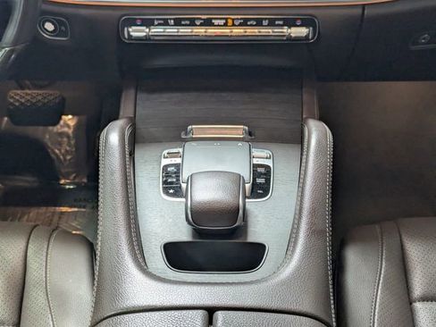 Used 2020 Mercedes-Benz GLE 350 w/ Premium Package image 12