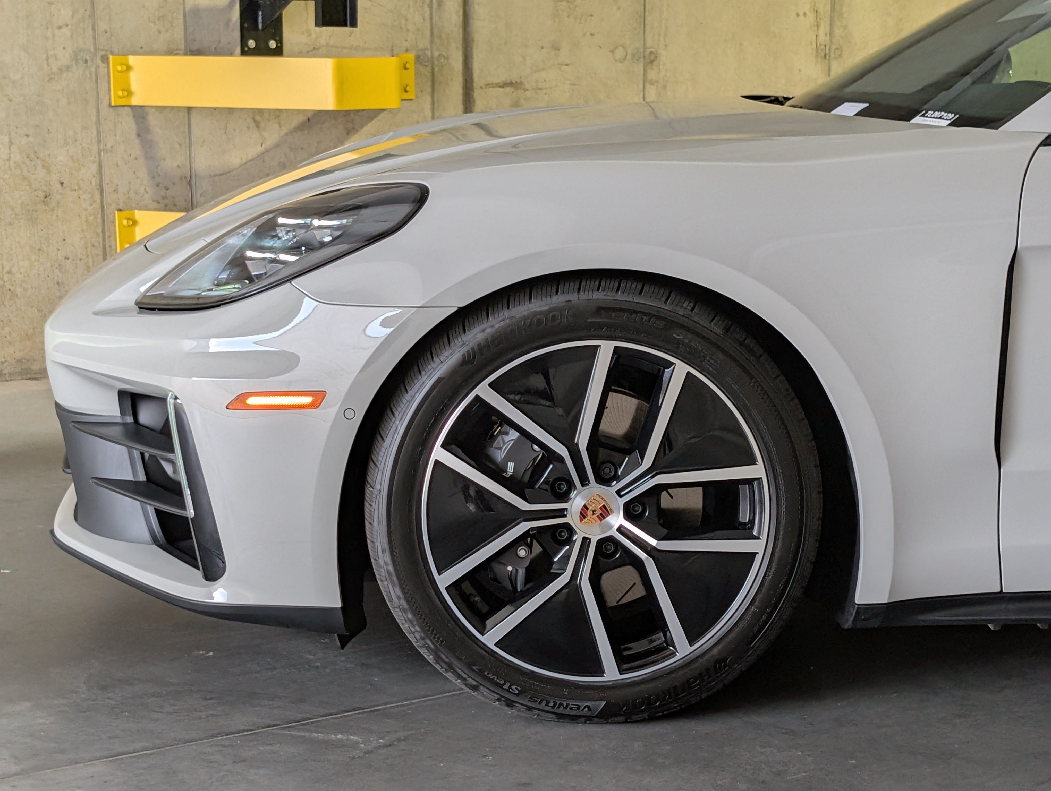 New 2026 Porsche Panamera 4 AWD/4WD image 14