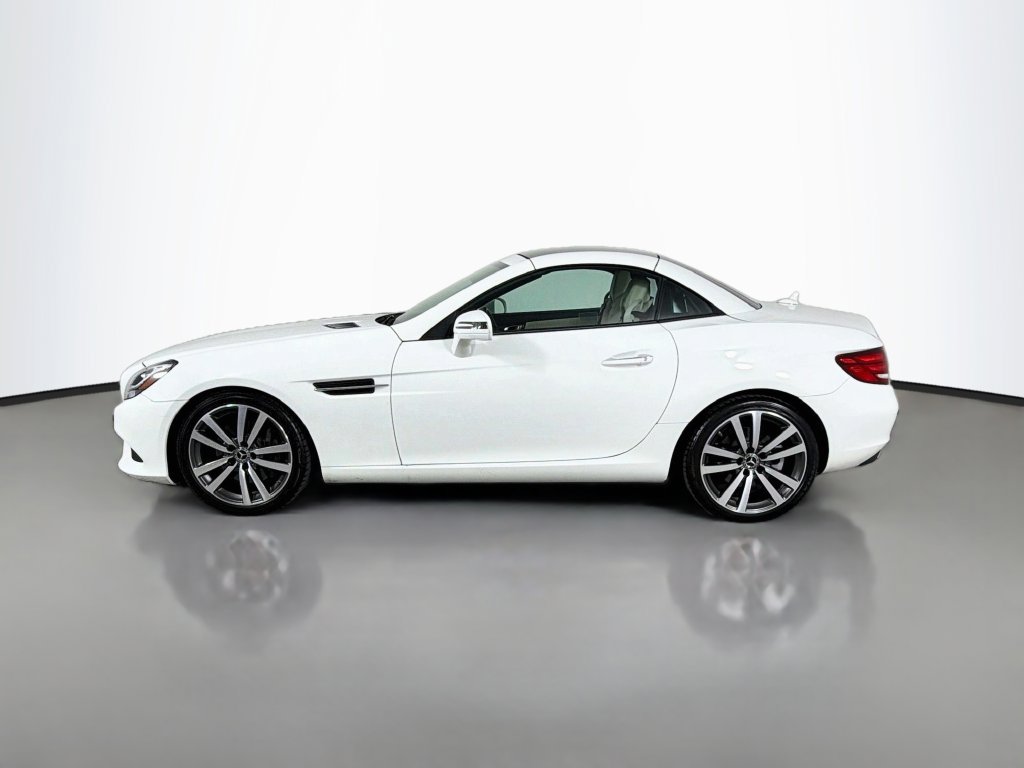 Used 2020 Mercedes-Benz SLC 300 w/ Premium Package image 8