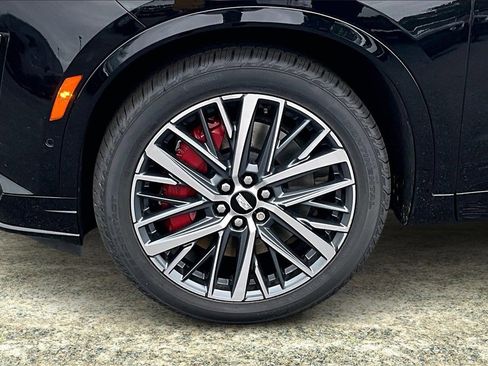 Certified 2023 Cadillac XT6 Sport w/ Technology Package image 34