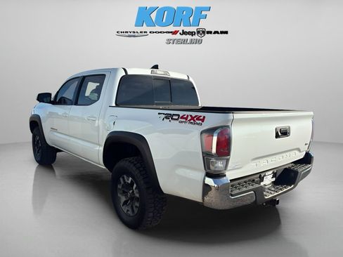Used 2023 Toyota Tacoma TRD Off-Road image 10