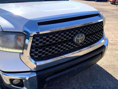 Used 2019 Toyota Tundra SR5 image 28