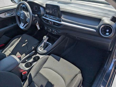 Used 2023 Kia Forte LXS w/ LXS Technology Package FWD image 22