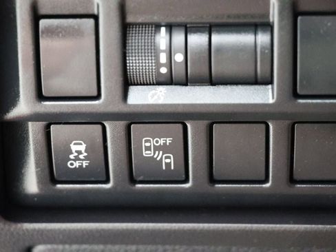 Used 2019 Subaru Impreza 2.0i Sport image 27