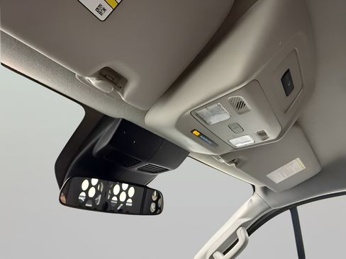 Used 2025 Ford Transit 250 Low Roof w/ Exterior Upgrade Package RWD image 31