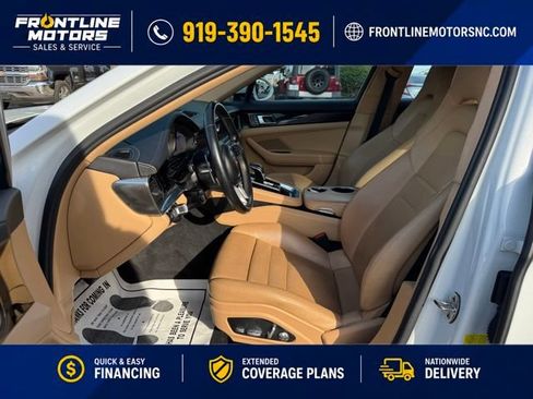 Used 2018 Porsche Panamera RWD image 16