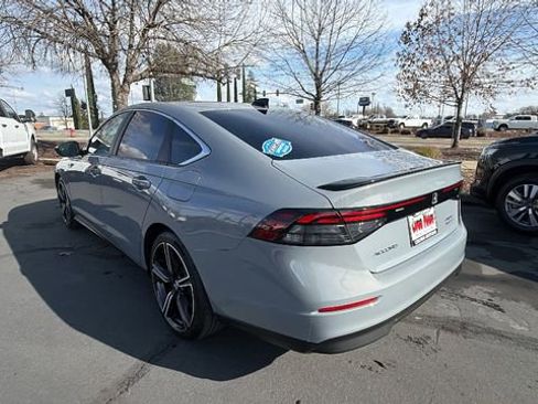 Used 2023 Honda Accord Sport image 6