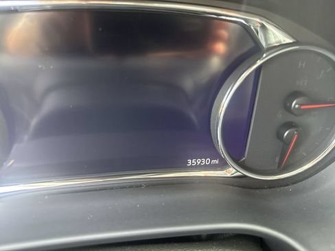 Used 2023 GMC Acadia AT4 w/ Technology Package AWD/4WD image 12