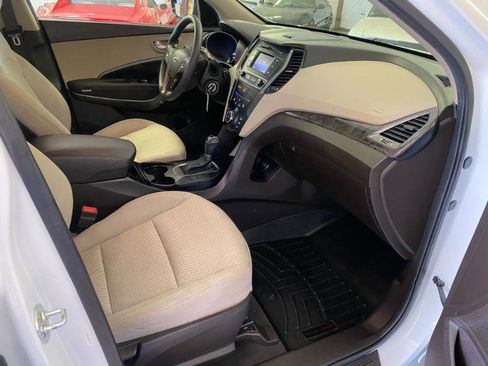 Used 2018 Hyundai Santa Fe Sport FWD image 16