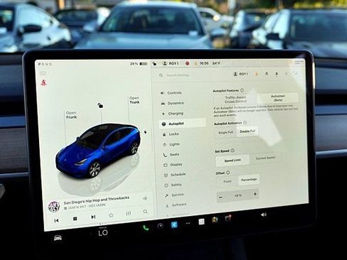 Used 2023 Tesla Model Y Long Range image 29