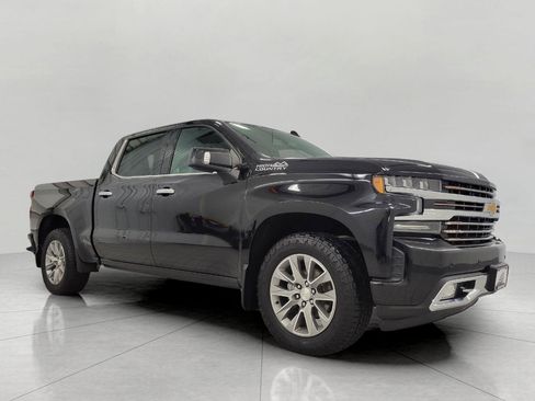 Used 2019 Chevrolet Silverado 1500 High Country w/ Z71 Off-Road Package AWD/4WD image 1
