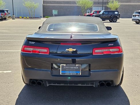 Used 2015 Chevrolet Camaro SS w/ Commemorative Special Edition RWD image 4