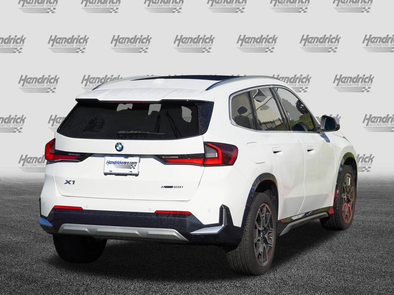 Certified 2024 BMW X1 xDrive28i w/ Technology Package AWD/4WD image 8