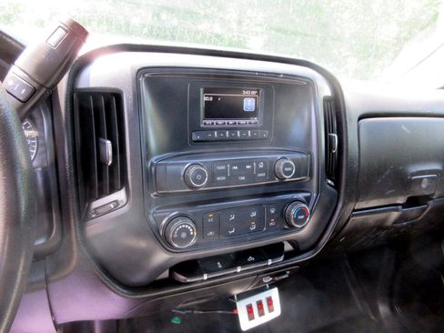 Used 2016 Chevrolet Silverado 3500 W/T image 30