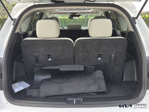 Certified 2024 Kia Sorento S w/ Panoramic Sunroof Package FWD image 15