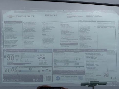 New 2026 Chevrolet Trax LT w/ Sunroof Package image 36