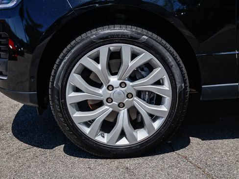 Used 2021 Land Rover Range Rover Westminster Edition image 9