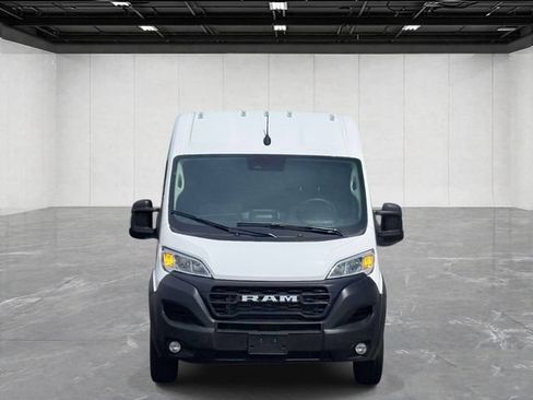 Used 2026 RAM ProMaster 2500 w/ Convenience Group FWD image 2