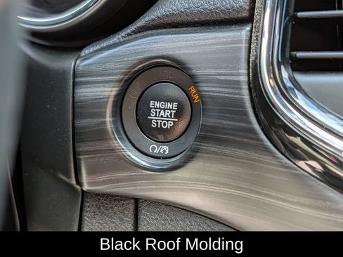 Used 2021 Jeep Grand Cherokee Laredo X RWD image 20