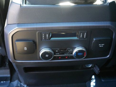 Used 2024 Ford Expedition Platinum image 14