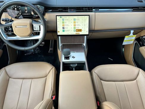New 2026 Land Rover Range Rover SE image 23