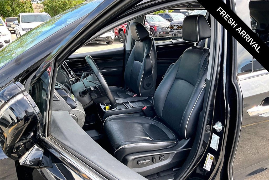 Used 2023 Honda Odyssey Elite image 21