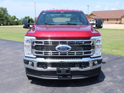 New 2026 Ford F350 XLT w/ 360-Degree Camera Package