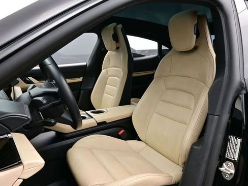 Certified 2021 Porsche Taycan 4S image 5