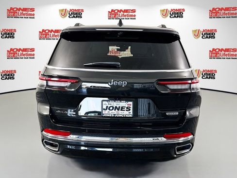 Used 2023 Jeep Grand Cherokee L Overland w/ Luxury Tech Group IV AWD/4WD image 16