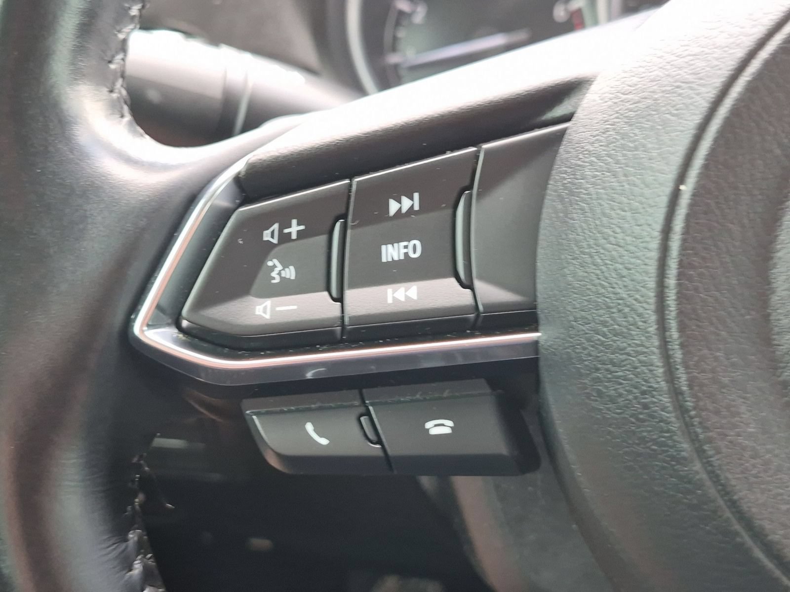 Certified 2021 MAZDA MAZDA6 Carbon Edition FWD image 12