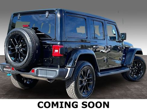 Used 2022 Jeep Wrangler Unlimited Sahara image 14