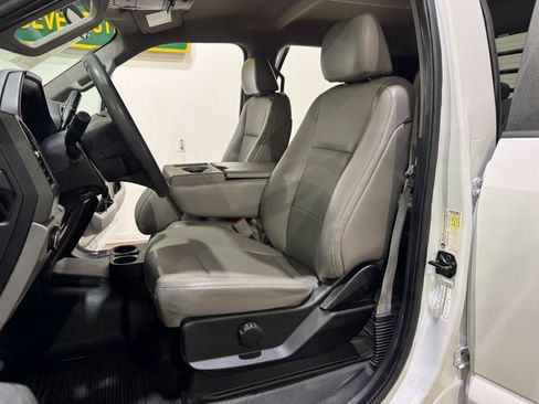 Used 2019 Ford F250 XL w/ Power Equipment Group AWD/4WD image 13