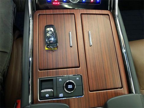 Used 2024 Lincoln Navigator L Reserve image 26